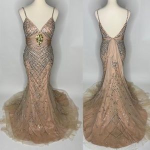 Exquisite Sherri Hill evening gown